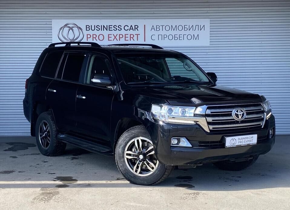 Toyota Land Cruiser, 200 Series Рестайлинг 2 4.5d AT (249 л.с.) 4WD