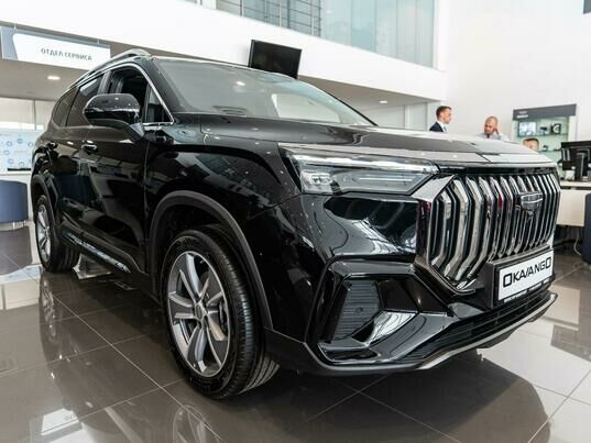 Geely Okavango Flagship