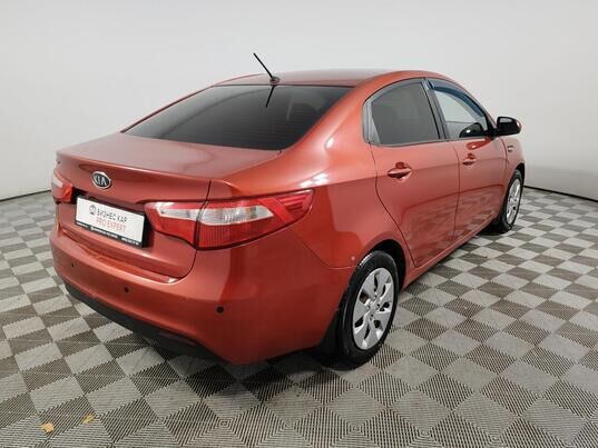 Kia Rio, III, 2012 г., 193 203 км