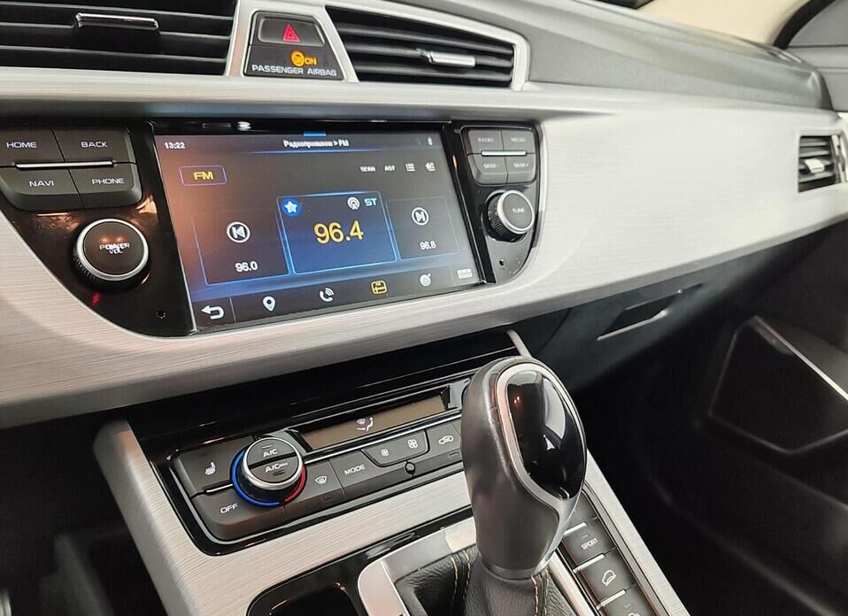 Geely Atlas, I 2.4 AT (149 л.с.) 4WD