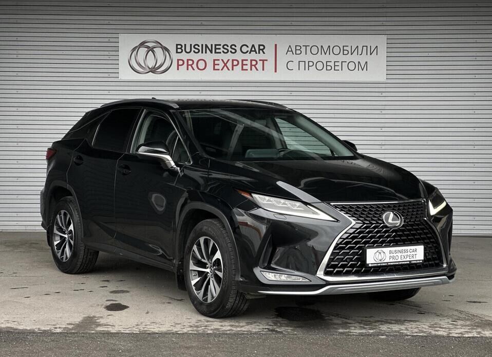 Lexus RX, IV Рестайлинг 300 2.0 AT (238 л.с.) 4WD