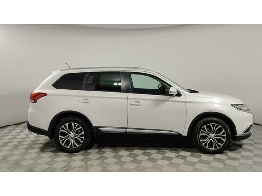 Mitsubishi Outlander, 2016 г., 148 739 км