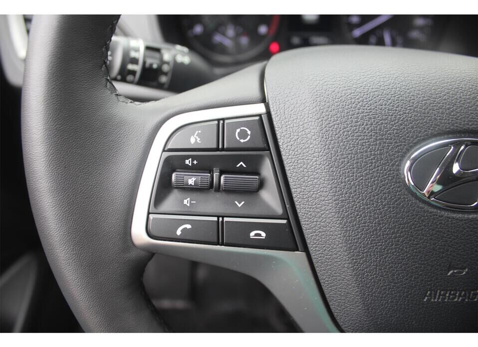 Hyundai Solaris 1.6 AT (123 л.с.)