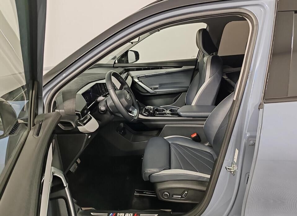 Geely Atlas, II 2.0 AT (200 л.с.) 4WD