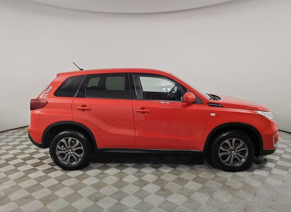 Suzuki Vitara, II Рестайлинг 1.6 AT (117 л.с.)