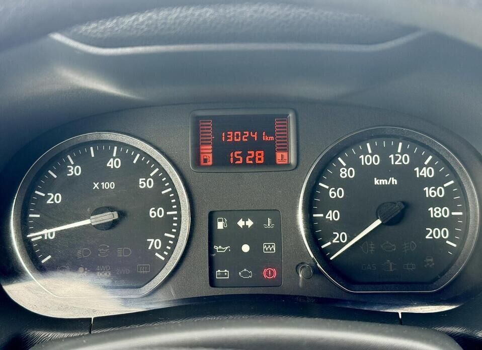Nissan Terrano, III (D10) 1.6 MT (102 л.с.)