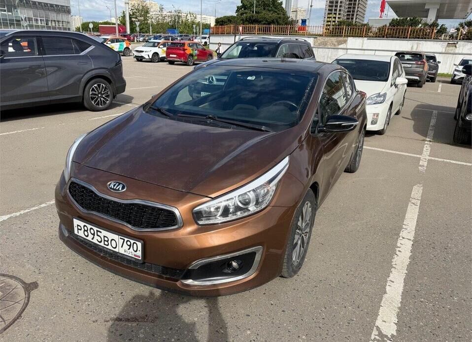 Kia Ceed, II Рестайлинг 1.6 AMT (135 л.с.)