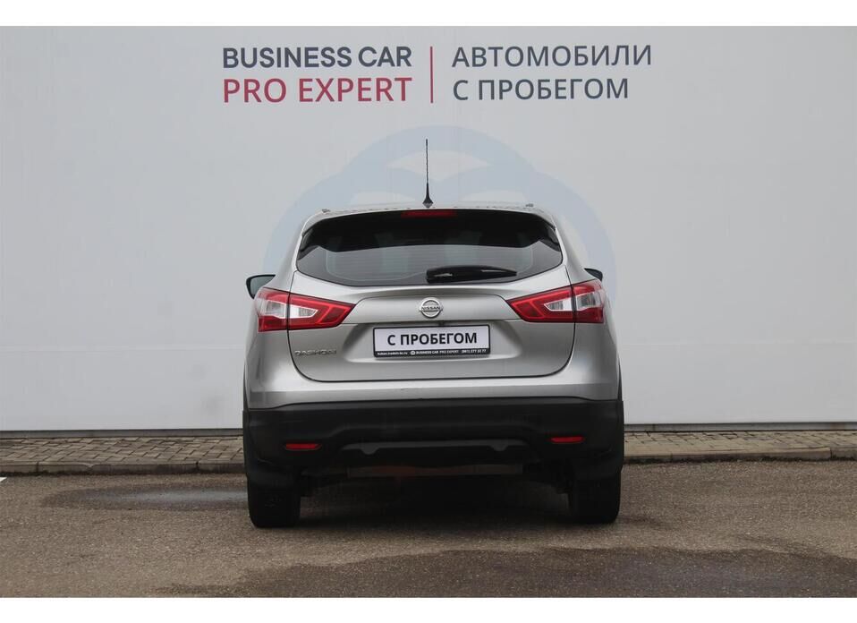 Nissan Qashqai, II 2.0 CVT (144 л.с.)