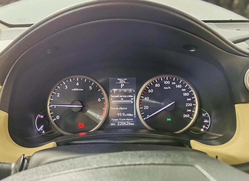 Lexus NX, I 200 2.0 CVT (150 л.с.) 4WD