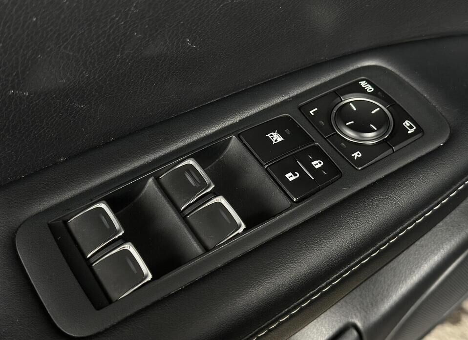 Lexus RX, IV Рестайлинг 300 2.0 AT (238 л.с.) 4WD