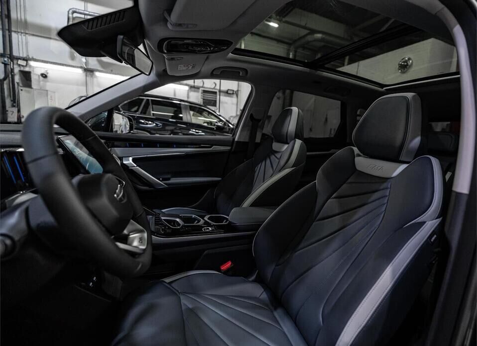 Geely Atlas, II 1.5 AMT (147 л.с.)