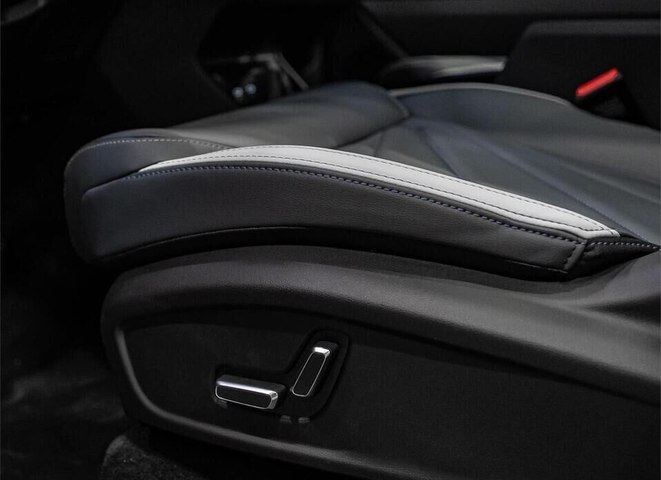 Geely Atlas, II 1.5 AMT (147 л.с.)