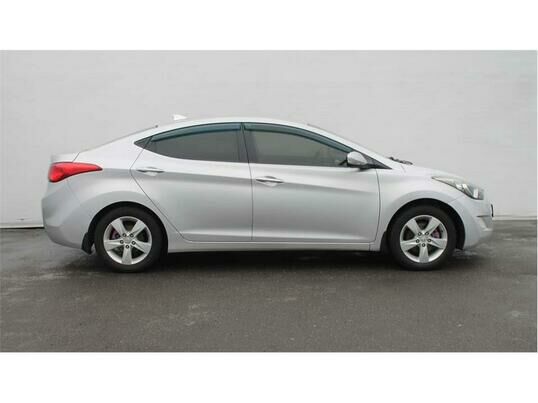 Hyundai Elantra, 2012 г., 272 810 км