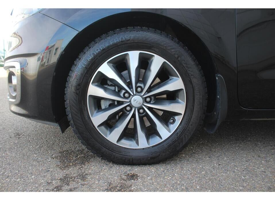 Kia Carnival, III 2.2d AT (202 л.с.)