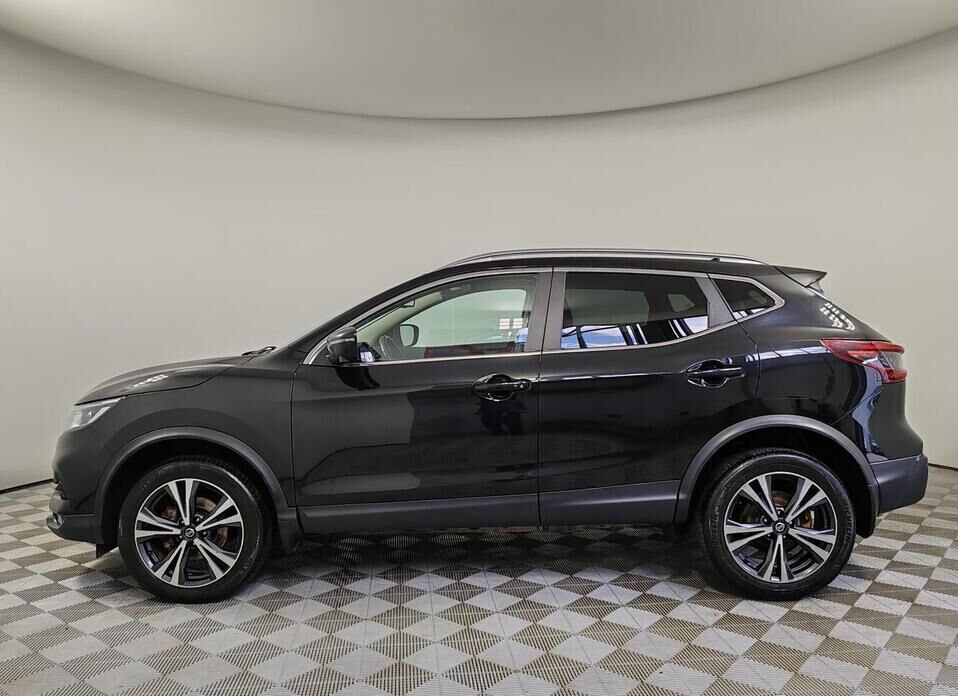 Nissan Qashqai, II Рестайлинг 2.0 CVT (144 л.с.)