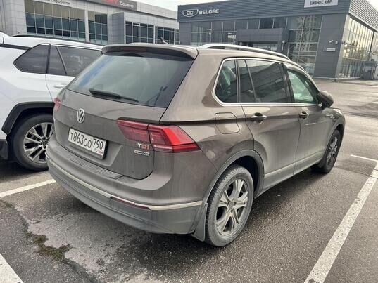 Volkswagen Tiguan, II, 2018 г., 130 375 км