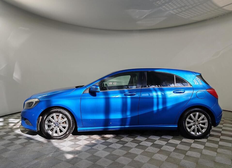Mercedes-Benz A-Класс, III (W176) 180 1.6 AMT (122 л.с.)