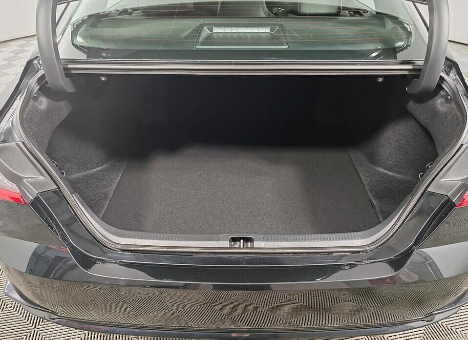 Toyota Camry, IX (XV80) China Market 2.0 CVT (173 л.с.)