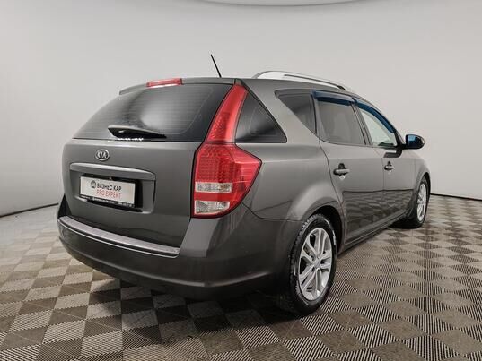 Kia Ceed, 2010 г., 252 925 км