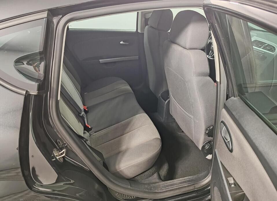 SEAT Leon 1.4 MT (125 л.с.)