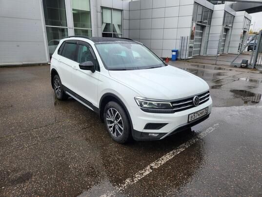 Volkswagen Tiguan, II, 2020 г., 121 855 км