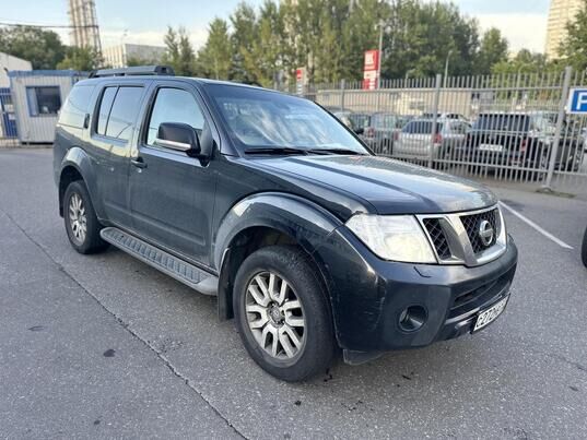 Nissan Pathfinder, 2010 г., 305 904 км