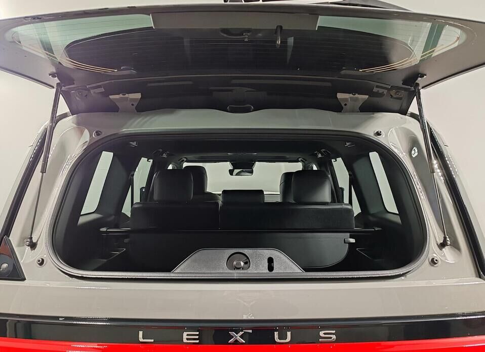 Lexus GX, III 550 3.4 AT (354 л.с.) 4WD