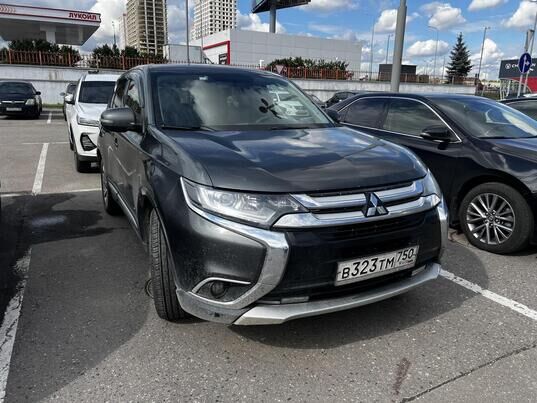 Mitsubishi Outlander, 2015 г., 207 548 км