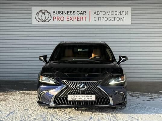 Lexus ES, 2019 г., 101 618 км