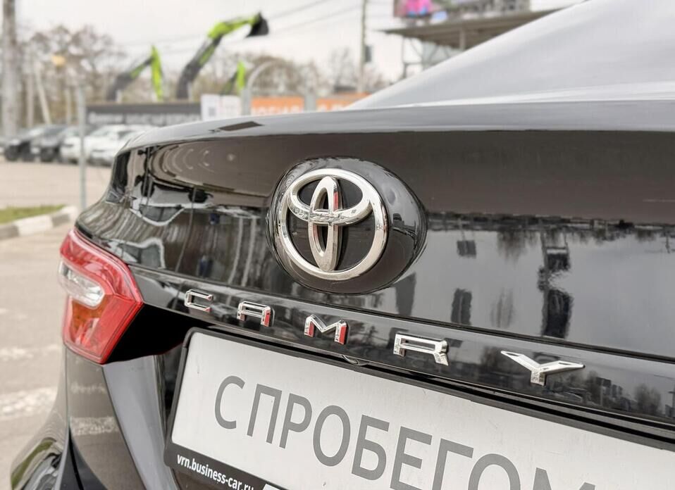 Toyota Camry, VIII (XV70) 2.5 AT (181 л.с.)