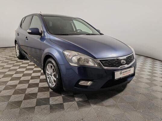 Kia Ceed, 2010&nbsp;г., 208&nbsp;352&nbsp;км