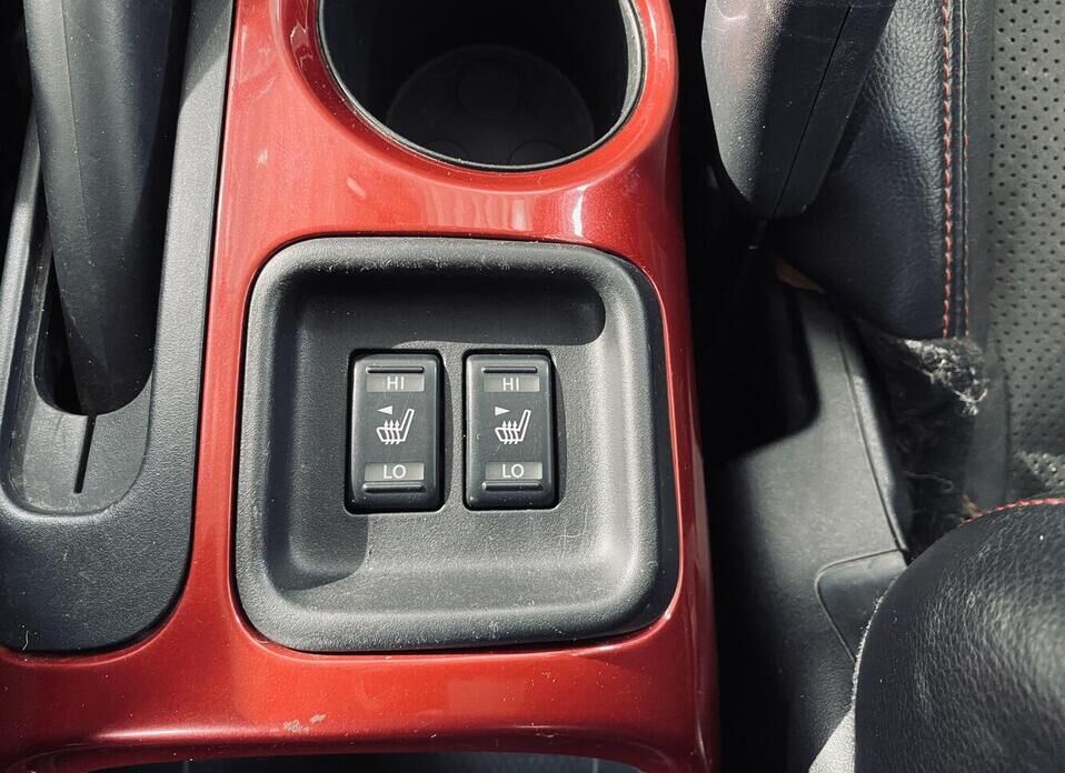 Nissan Juke, I 1.6 CVT (190 л.с.) 4WD