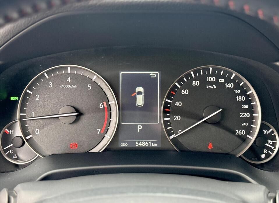 Lexus RX, IV Рестайлинг 300 2.0 AT (238 л.с.) 4WD