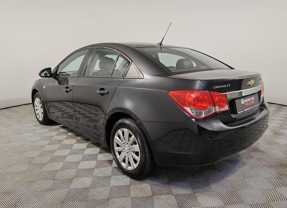 Chevrolet Cruze, I 1.6 AT (109 л.с.)