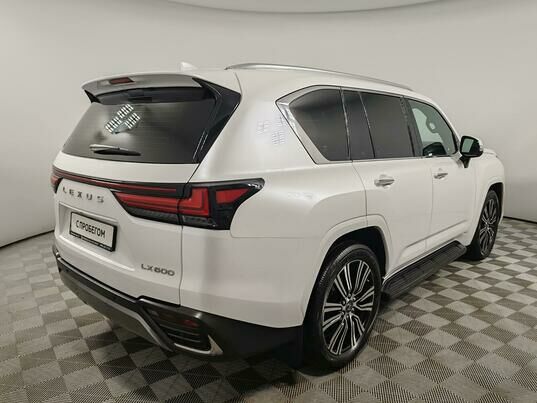 Lexus LX, 2022 г., 30 601 км