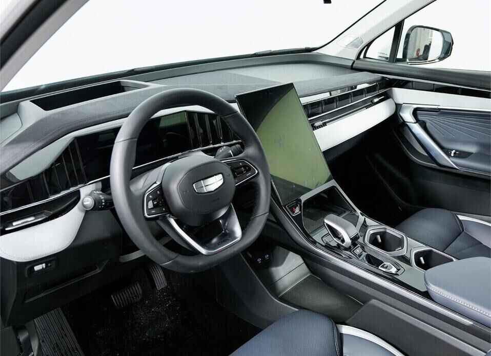 Geely Atlas, II 2.0 AT (200 л.с.) 4WD