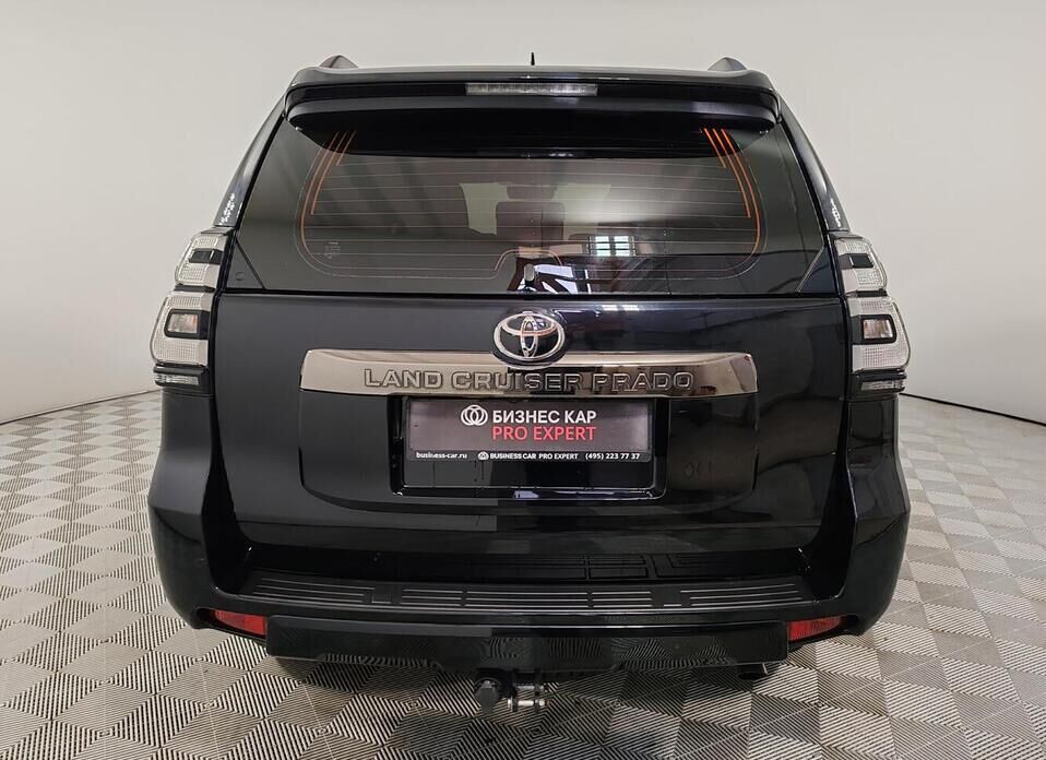 Toyota Land Cruiser Prado, 150 Series Рестайлинг 3 4.0 AT (249 л.с.) 4WD