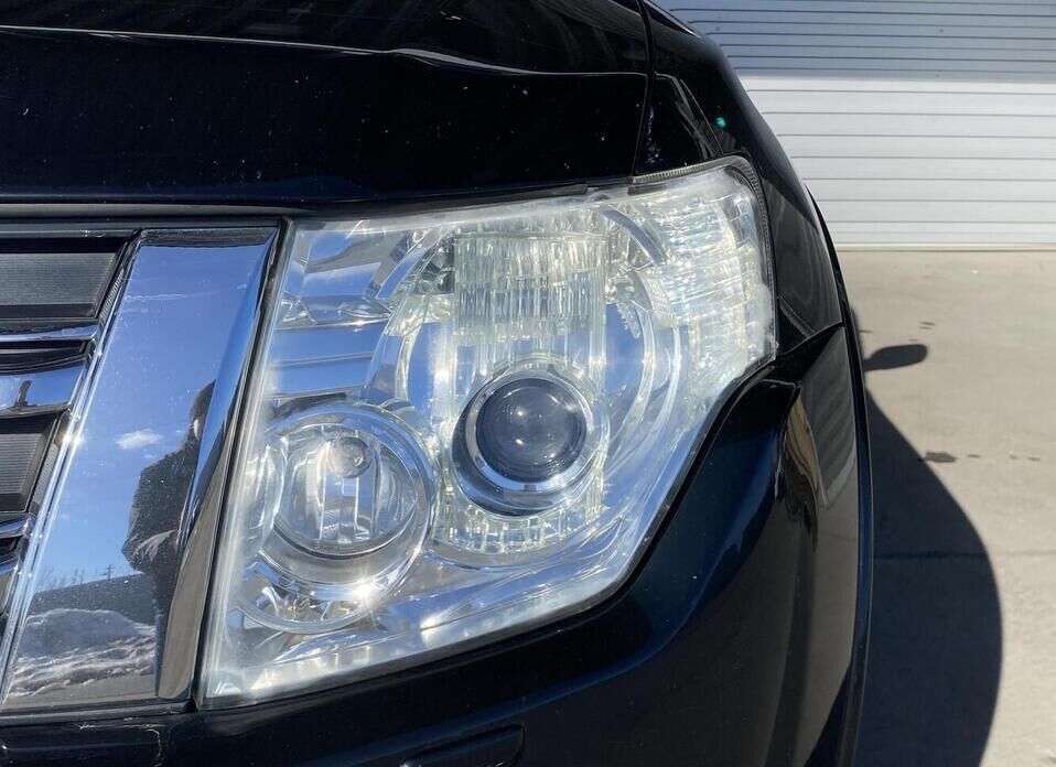 Mitsubishi Pajero, IV Рестайлинг 1 3.0 AT (178 л.с.) 4WD