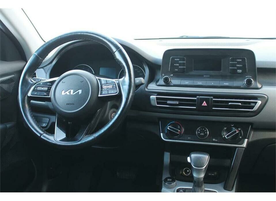 Kia Seltos 1.6 AT (123 л.с.)