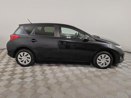 Toyota Auris, 2013 г., 217 076 км