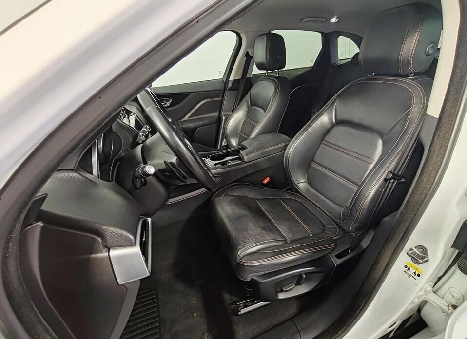 Jaguar F-Pace, I 2.0d AT (180 л.с.) 4WD