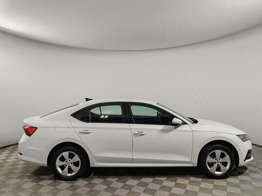 Skoda Octavia, 2021 г., 100 887 км