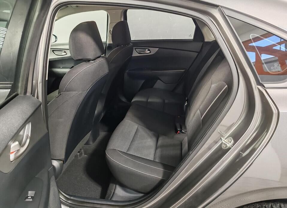 Kia Cerato, IV 1.6 AT (128 л.с.)