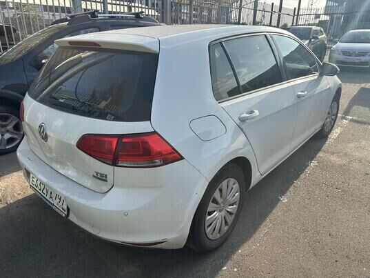 Volkswagen Golf, 2014 г., 228 911 км
