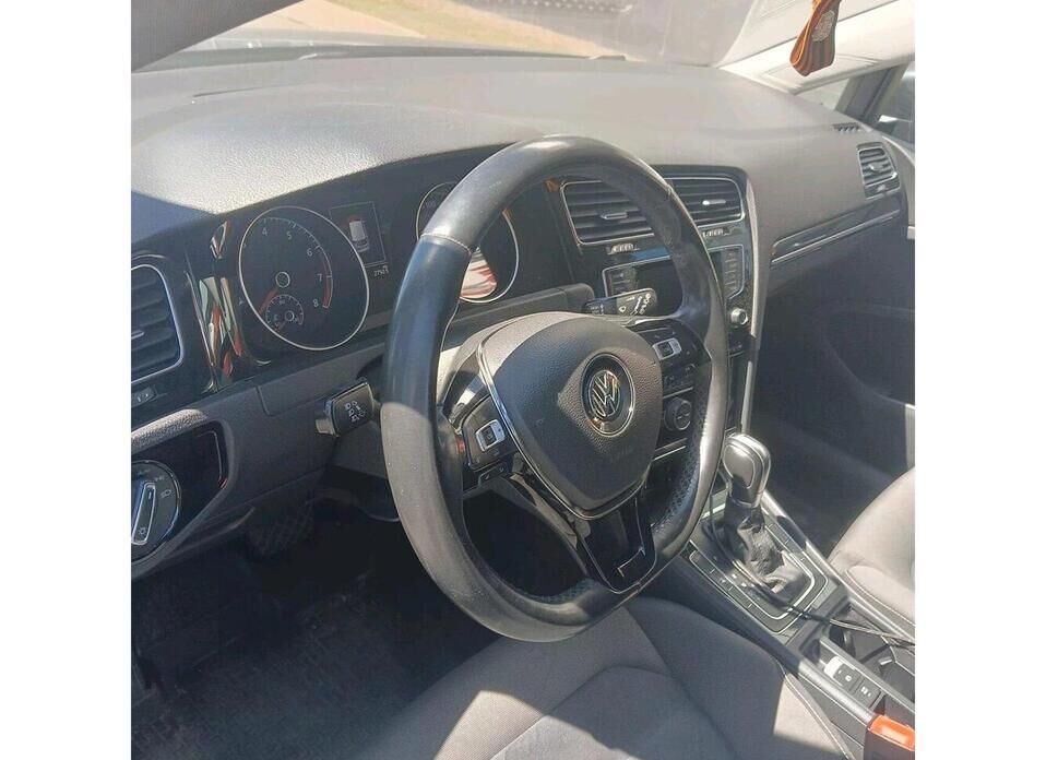 Volkswagen Golf, VII 1.4 AMT (122 л.с.)