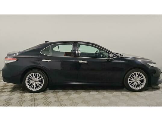 Toyota Camry, 2019 г., 235 034 км