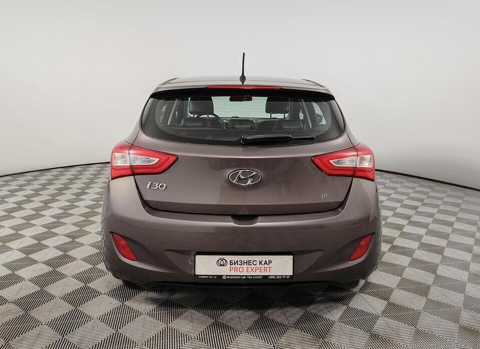 Hyundai i30, II 1.6 AT (130 л.с.)