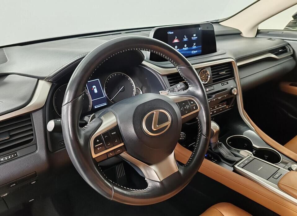 Lexus RX, IV Рестайлинг 300 2.0 AT (238 л.с.)