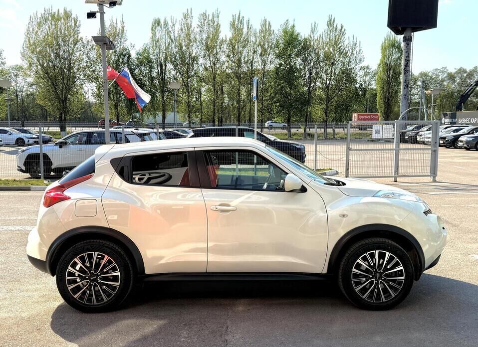 Nissan Juke, I 1.6 CVT (190 л.с.) 4WD