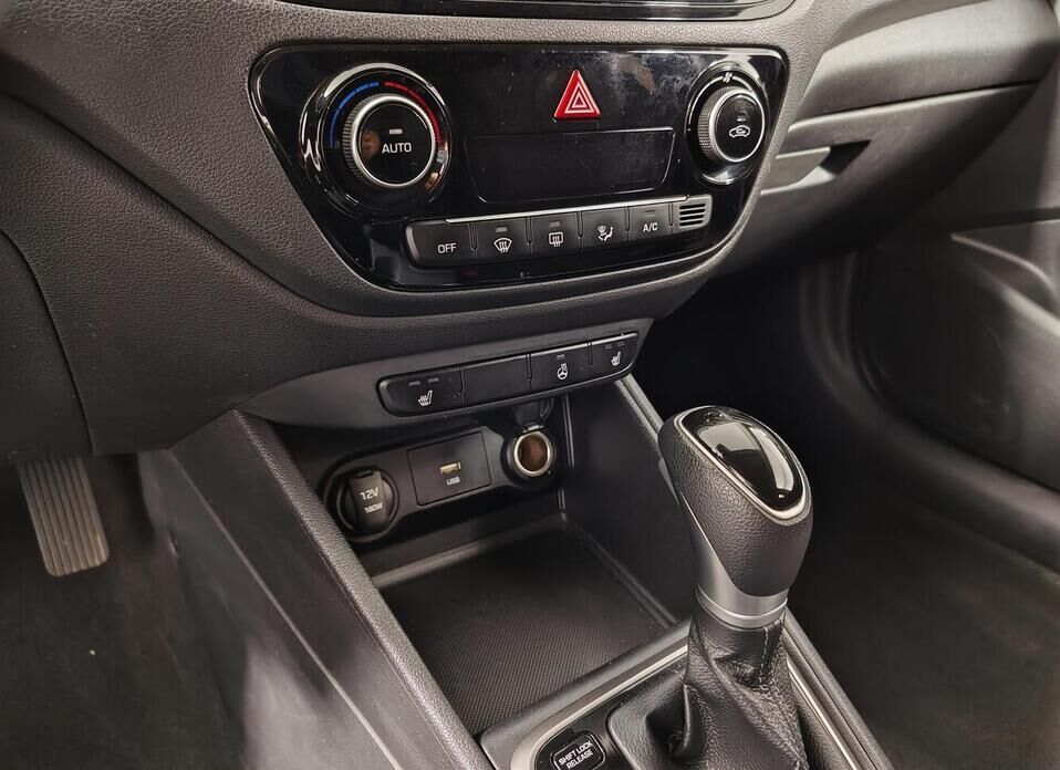 Hyundai Solaris 1.6 AT (123 л.с.)